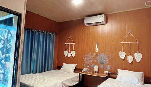 Habitación básica con 1 cama doble o 2 individuales