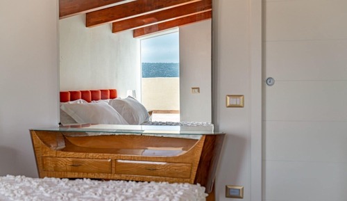 Habitación triple panorámica, baño privado, vistas al parque (Camera delle Pelli)
