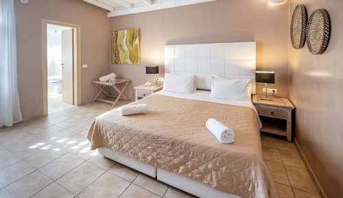 Superior Private Pool & Sea view (2+0)