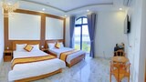 Deluxe Room, Multiple Beds