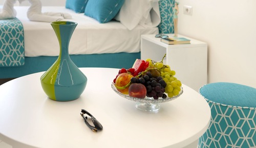 Habitación cuádruple Royal, vistas al mar