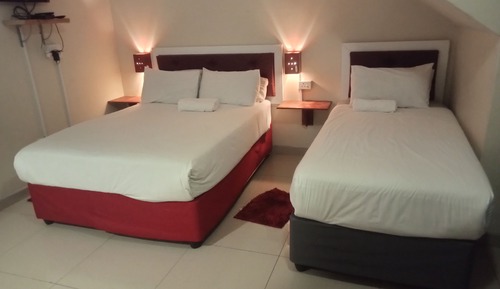 Habitación triple Deluxe