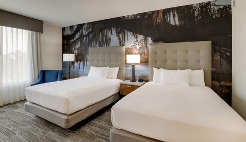 Habitación Deluxe, 2 camas de matrimonio, frigorífico y microondas