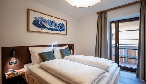 Apartamento básico, 2 habitaciones, balcón