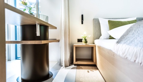 Habitación doble, 1 cama de matrimonio grande, balcón