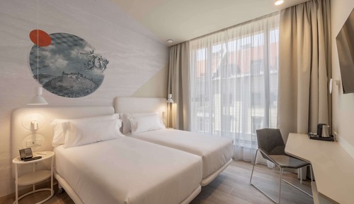 Habitación superior, vistas a la ciudad