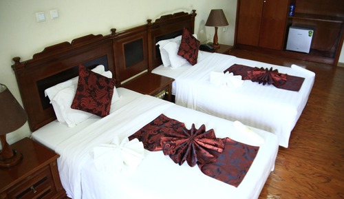 Habitación clásica con 2 camas individuales