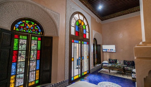 Suite de lujo, no fumadores (Mia)