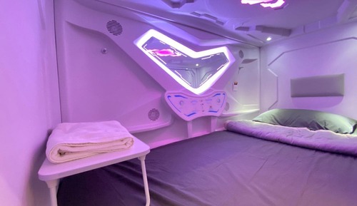 Dormitorio compartido, 6 habitaciones