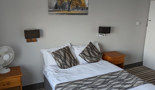 Basic Double Room