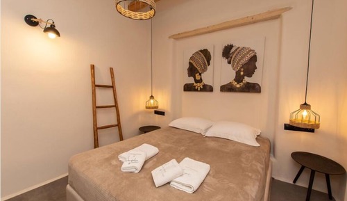 Villa Deluxe