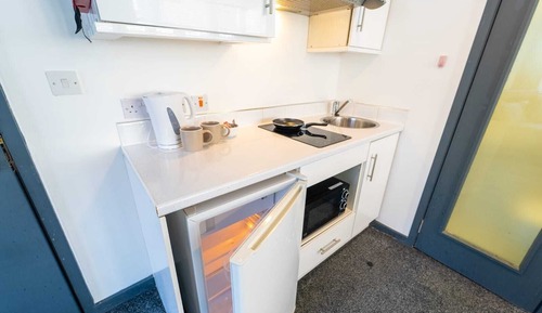 Estudio superior, baño privado (Studio 2)