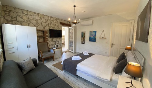 Habitación triple Deluxe, acceso a la piscina, planta baja