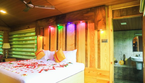 Casa de lujo en un árbol, 1 cama de matrimonio grande