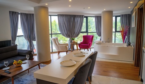 Suite Elite