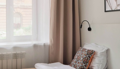 Habitación estándar con 1 cama doble o 2 individuales