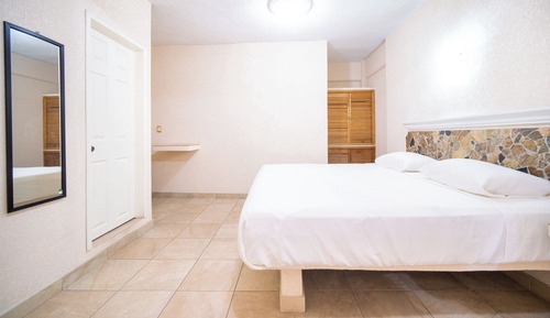 Habitación doble, vistas a la ciudad