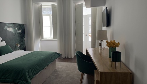 Habitación Confort con 1 cama doble o 2 individuales