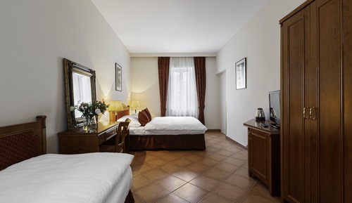 Habitación triple clásica