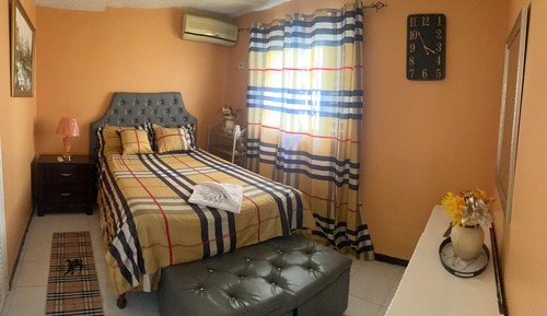 Apartamento City, 2 habitaciones, vistas a la montaña