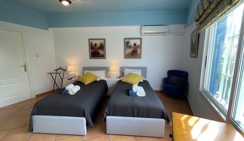 Suite Signature