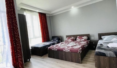 Habitación cuádruple superior, vistas al jardín
