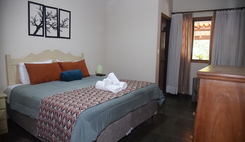 Habitación triple superior, 1 habitación, vistas al jardín
