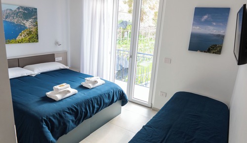 Habitación triple clásica
