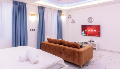 Estudio de lujo, 1 cama de matrimonio
