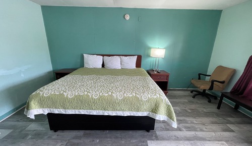 Habitación individual estándar, 1 cama de matrimonio grande, fumadores, bañera