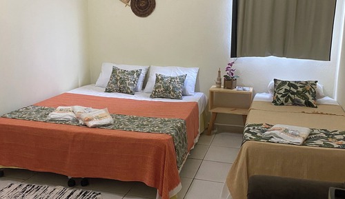 Habitación básica con 1 cama doble o 2 individuales