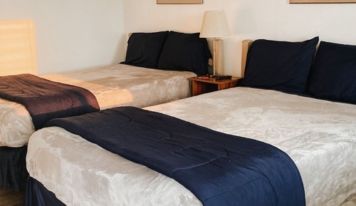 Habitación básica, 2 camas dobles