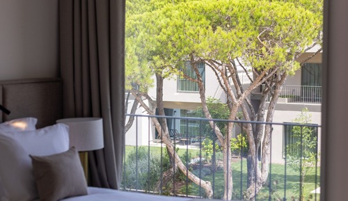 Apartamento Premium, 3 habitaciones, piscina privada, en la zona del jardín
