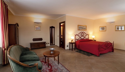 Suite junior, vistas al patio