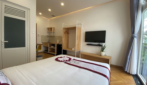 Estudio básico, balcón