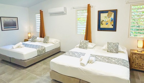 Apartamento, baño privado, vistas al jardín