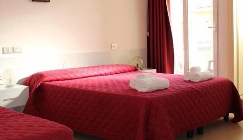 Habitación cuádruple básica