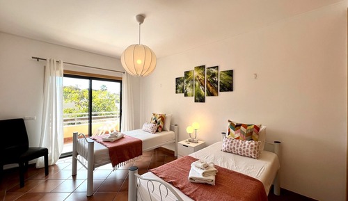 Apartamento, 2 habitaciones, acceso a la piscina