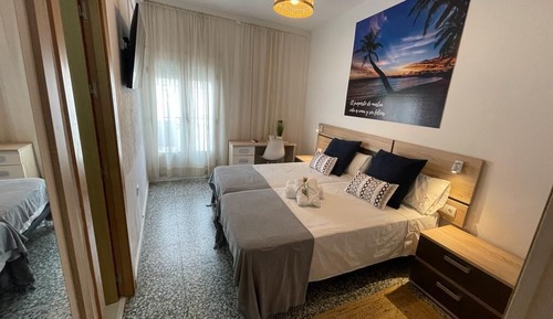 Habitación estándar con 1 cama doble o 2 individuales