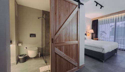 Habitación Deluxe doble, 1 cama de matrimonio grande, no fumadores, acceso a la piscina