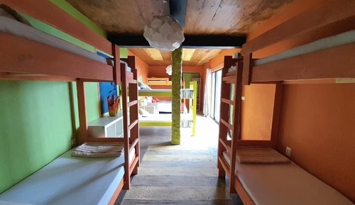 Dormitorio compartido básico, no fumadores, vistas a la montaña