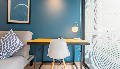 Apartamento de lujo, balcón