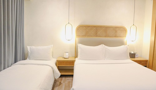 Habitación Deluxe, sin ventanas (Queen with Daybed)