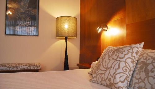 Habitación con 1 cama doble o 2 individuales