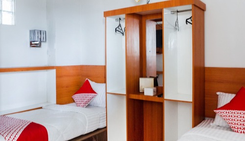 Habitación con 2 camas individuales