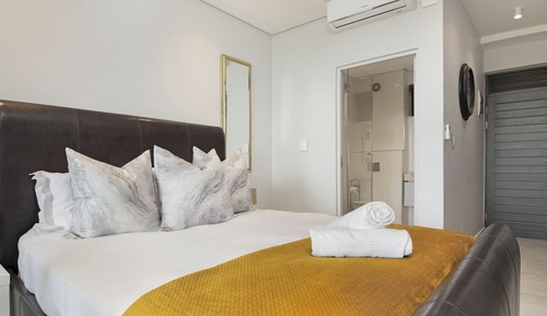 Apartment (1 Bedroom)