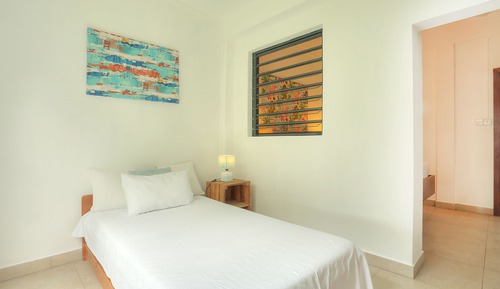 Habitación familiar doble, no fumadores, vistas al mar