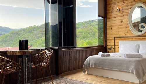 Habitación de diseño, no fumadores, vistas a la montaña