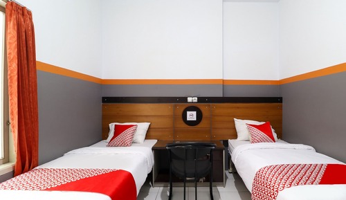 Habitación estándar con 2 camas individuales