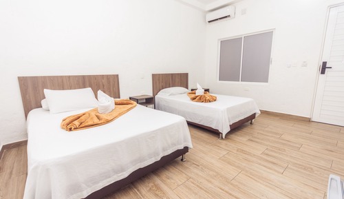 Habitación cuádruple estándar